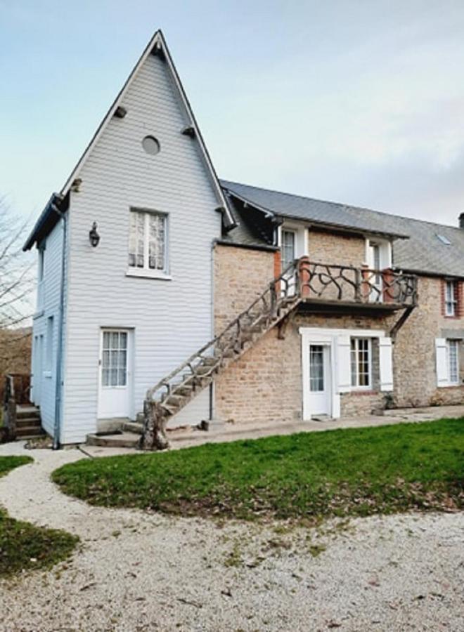 Gites De La Petite Suisse Clécy Екстериор снимка