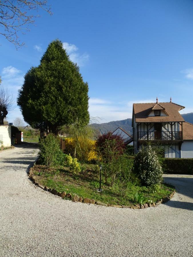 Gites De La Petite Suisse Clécy Екстериор снимка